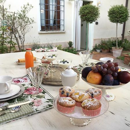 B&B La Magnolia Ostiglia Exterior photo